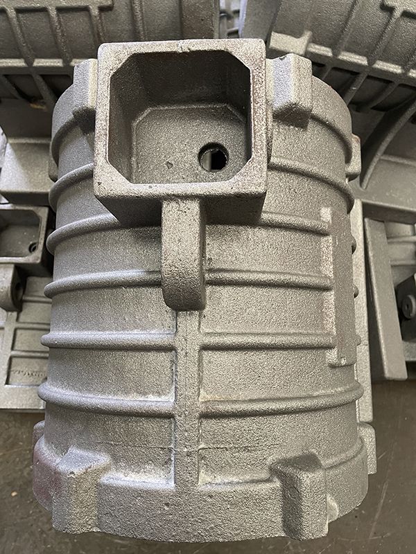 我們?cè)撊绾芜x擇電機(jī)外殼呢？